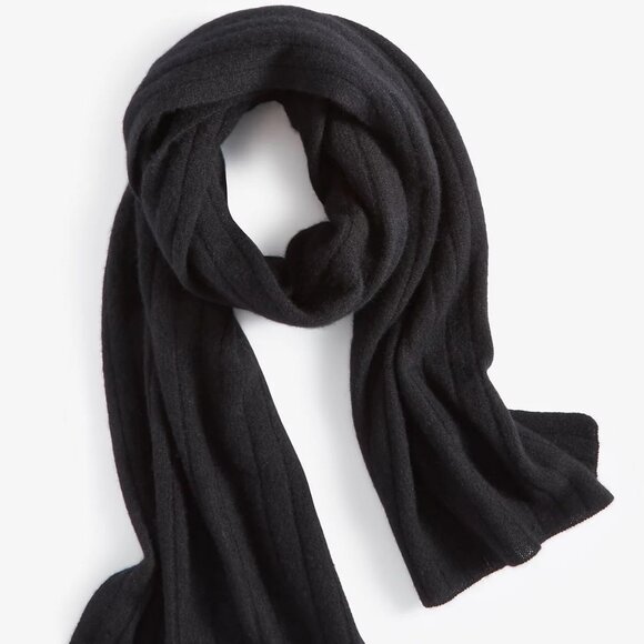 New NWT Charter Club 100% CASHMERE Black Scarf, Ribbed, Warm, Luxury Great Gift - Picture 1 of 8